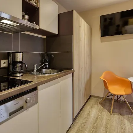 Apartment - Dausch Gss-trg - Ad1716 *